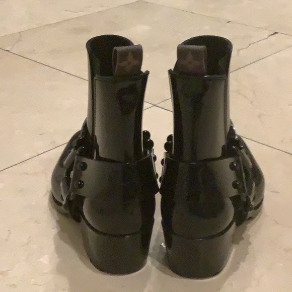 Louis Vuitton Rhapsody ankle rain boot EUC size 39 - Picture 7 of 16